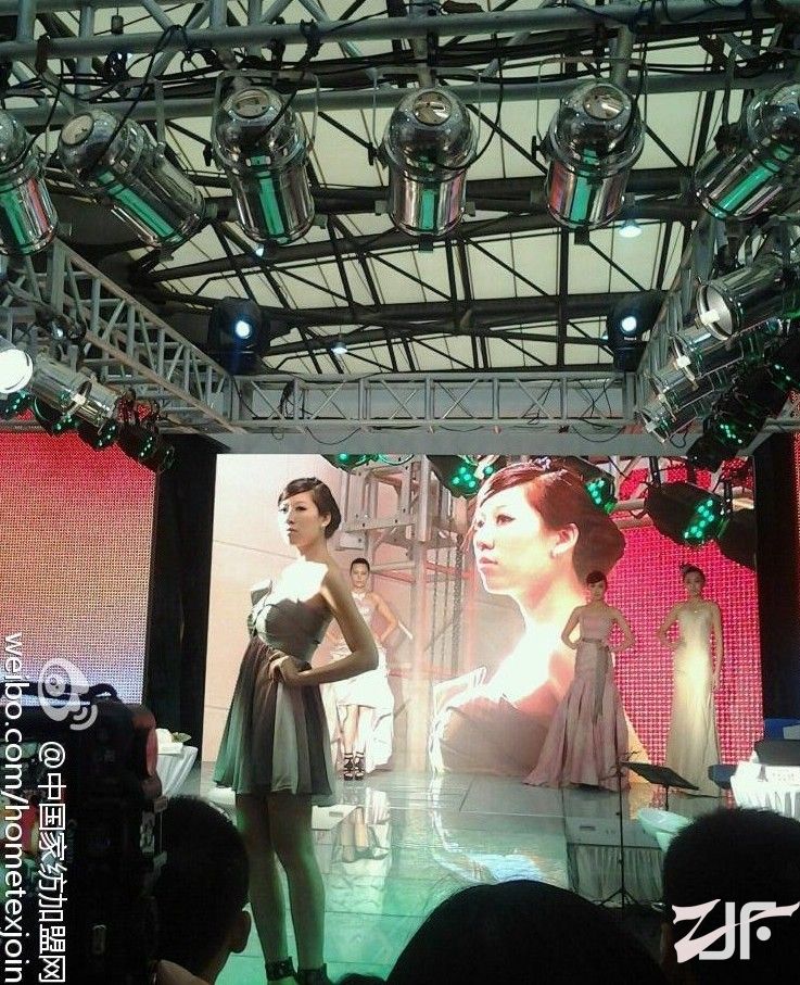 凯盛家纺上海国际家纺展现场模特表演