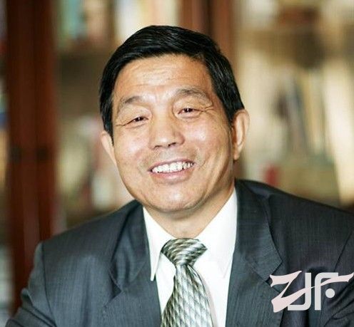 中国纺织工业联合会顾问、中国家纺协会名誉会长杨东辉