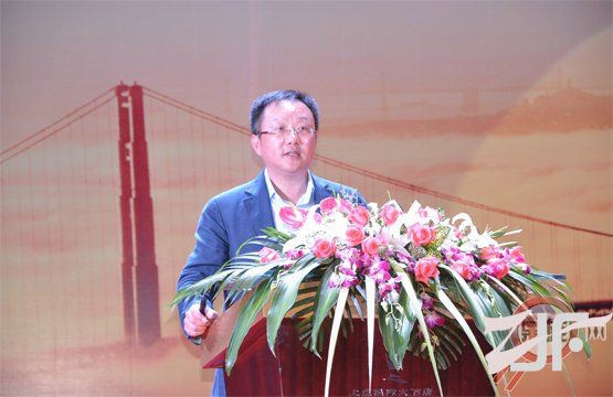 水星家纺全国经销商峰会在浙江举行 杨兆华主题演讲