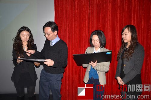 上海纺织协会（暨POP）时尚创研中心与中国家纺（上海）有限公司代表签约