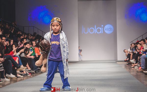 罗莱儿童：luolaikids 跨界合作 闪耀国际儿童时装周